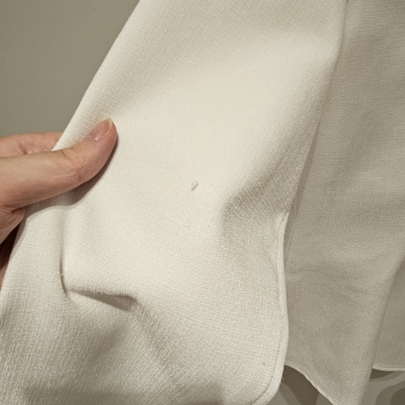 Vintage Victorian style top embroidered lace and small pull, fits size small. - Picture 3 of 5